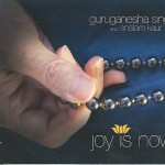 Purchase Guru Ganesha Singh & Snatam Kaur MP3