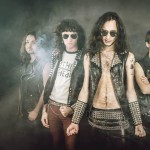 Purchase Leather Heart MP3