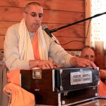 Purchase Niranjana Swami MP3